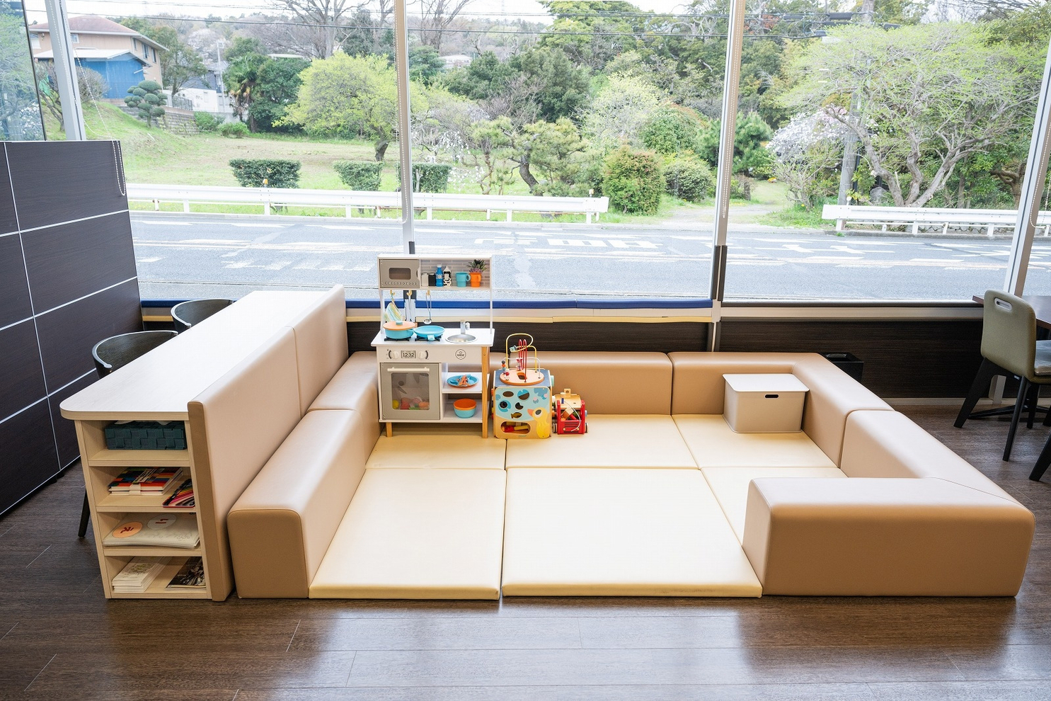 日立森山店13