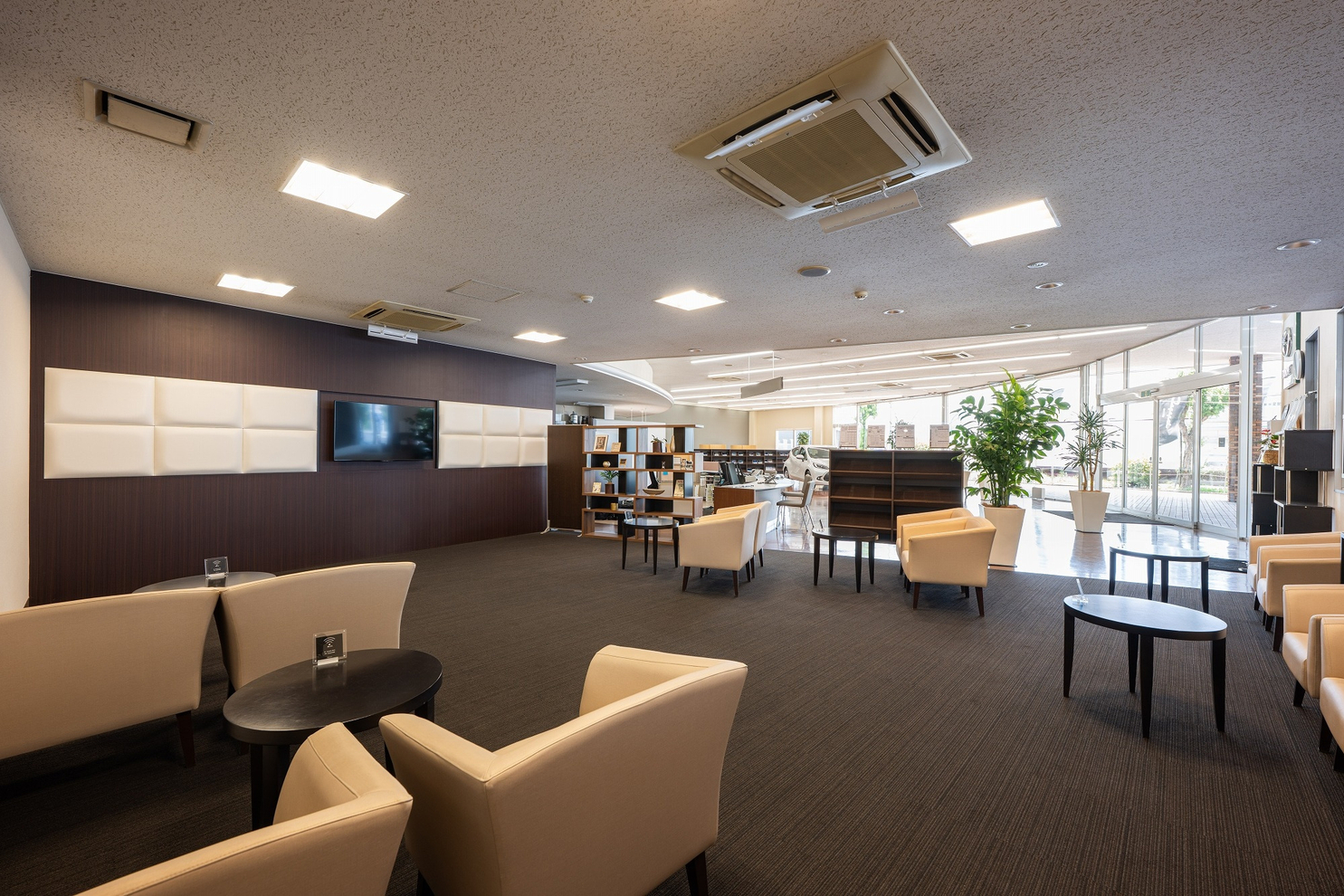 守谷松並店2