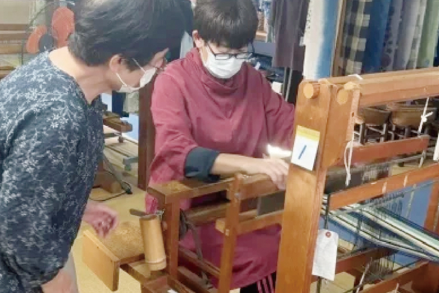 はた織り体験（結城市）