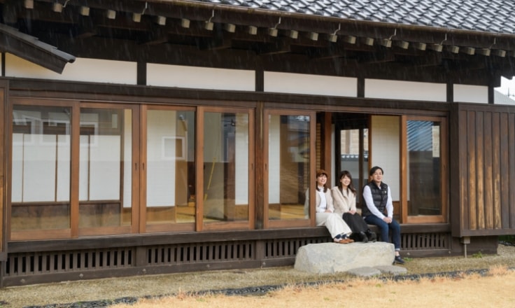 水郷旧家磯山邸の　縁側